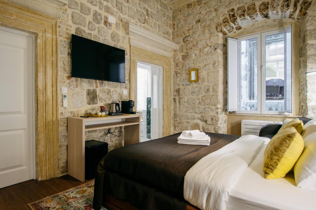 Central W Apartment & Rooms By Duhomes Ragusa Esterno foto