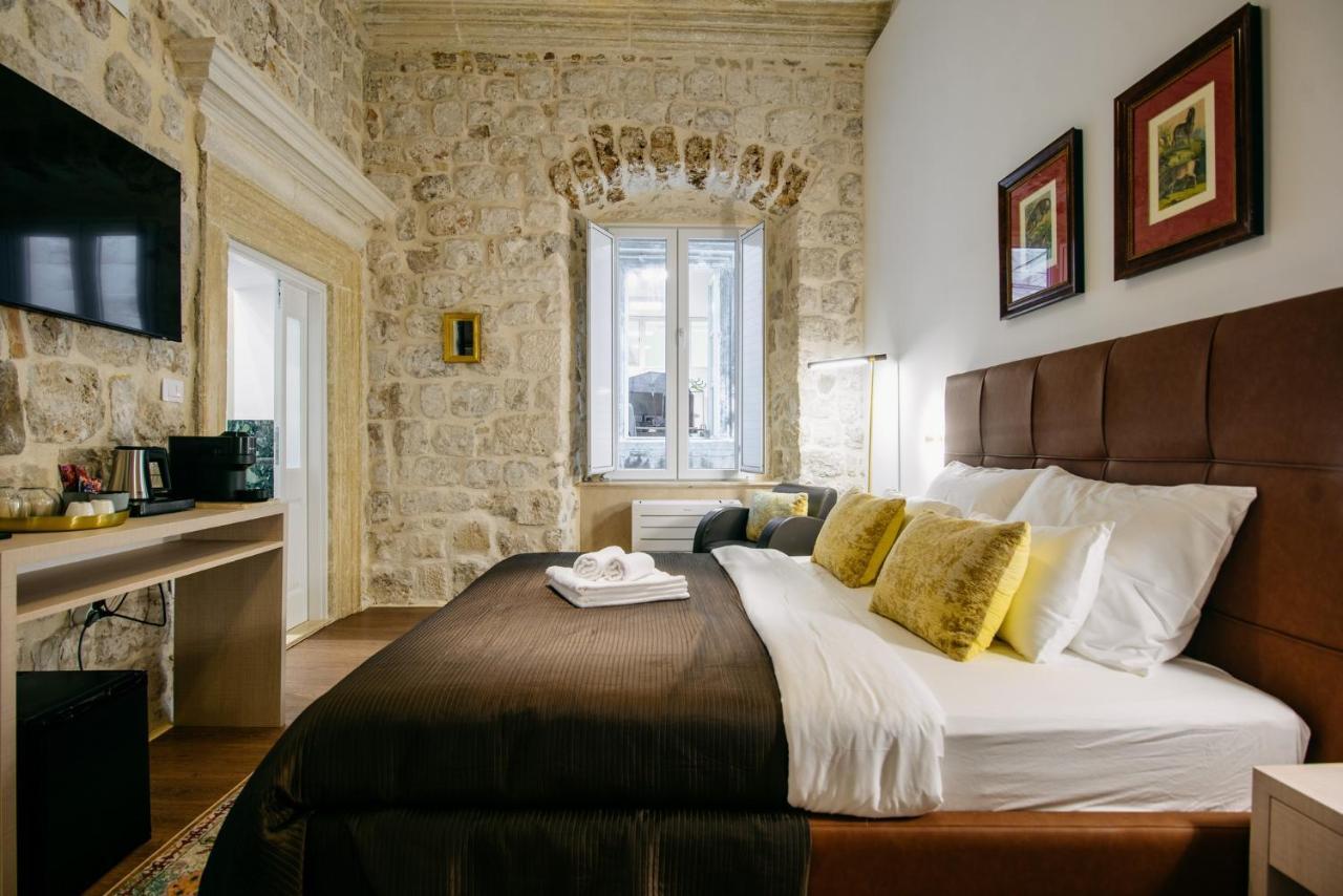 Central W Apartment & Rooms By Duhomes Ragusa Esterno foto
