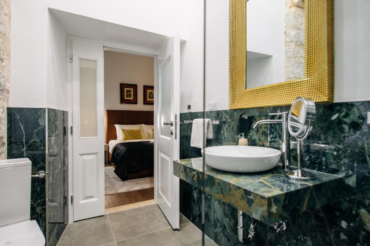 Central W Apartment & Rooms By Duhomes Ragusa Esterno foto