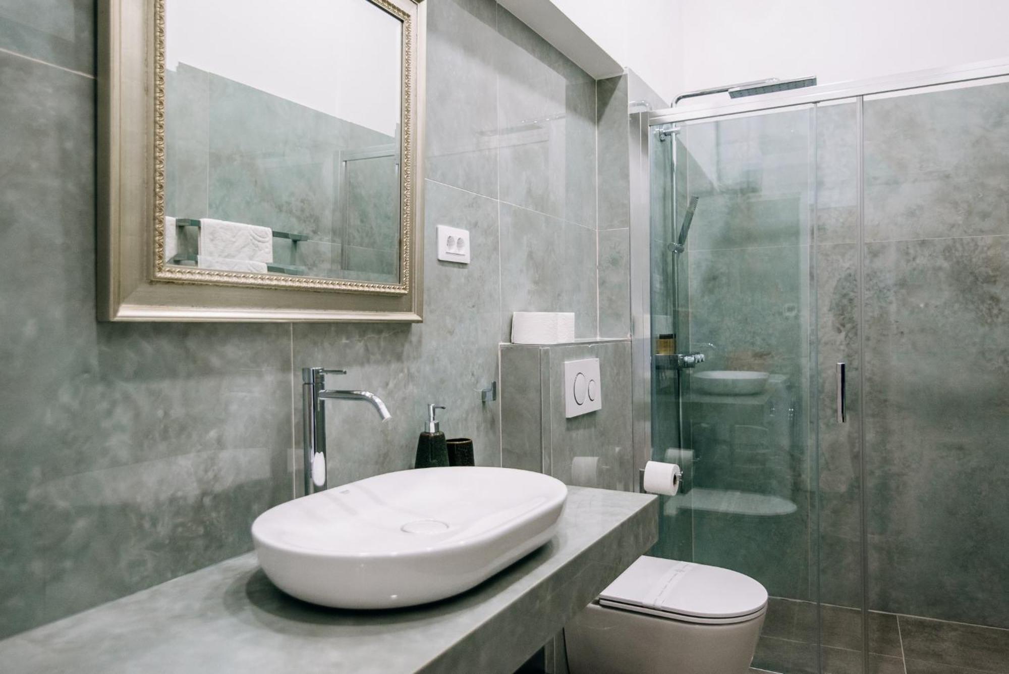 Central W Apartment & Rooms By Duhomes Ragusa Esterno foto