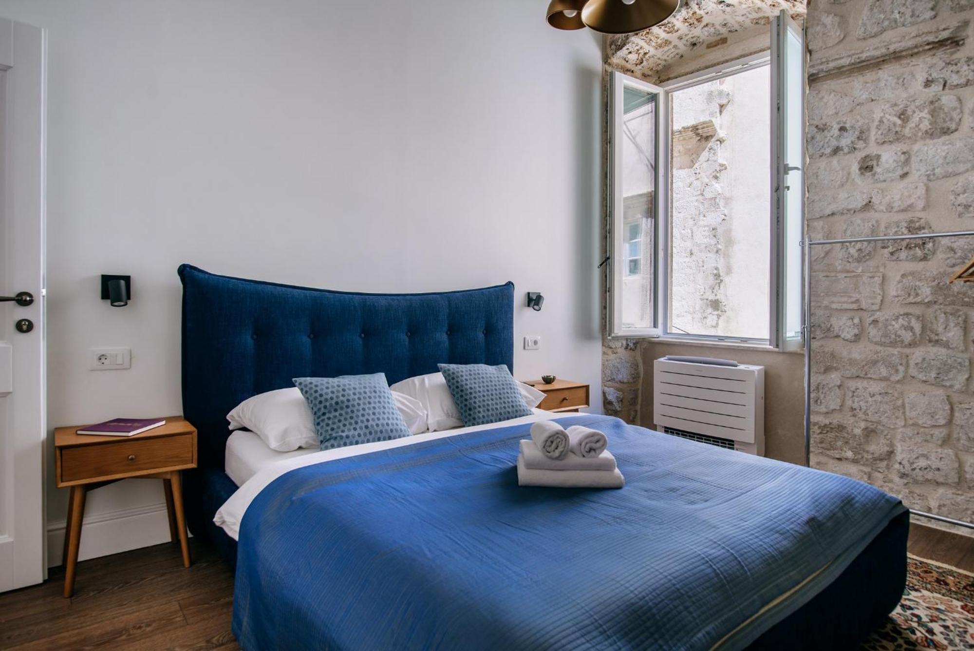 Central W Apartment & Rooms By Duhomes Ragusa Esterno foto