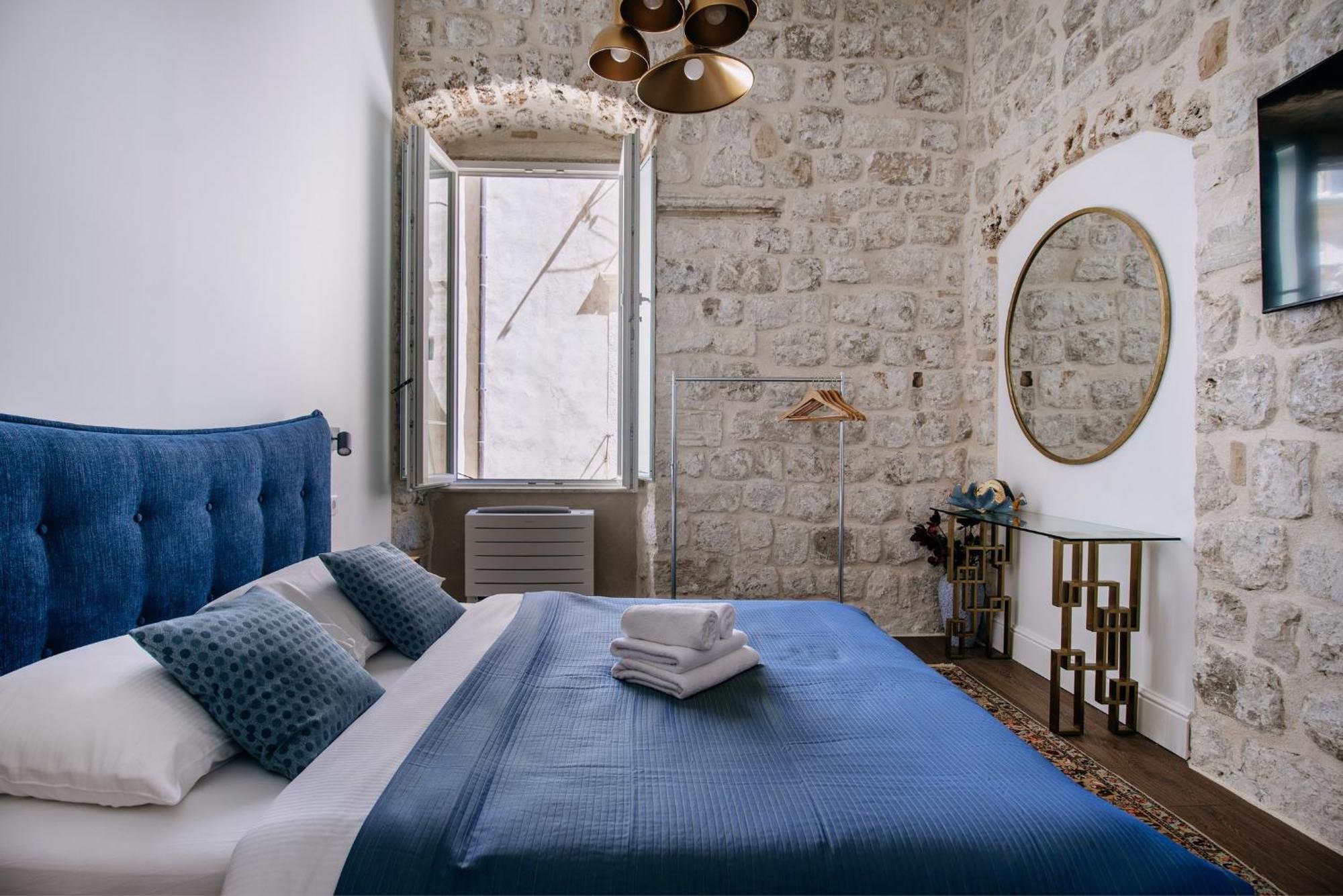 Central W Apartment & Rooms By Duhomes Ragusa Esterno foto